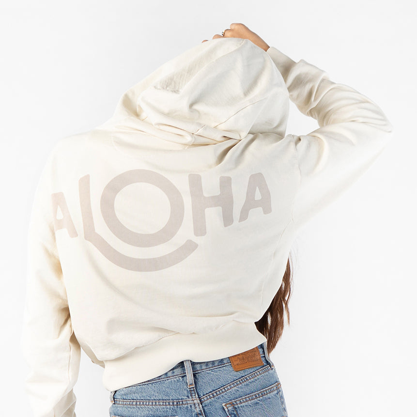 travel_hoodie_sandstone_f6.jpg