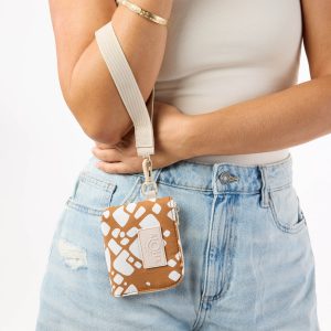 Go-To Wristlet